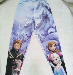 DISNEY FROZEN size M